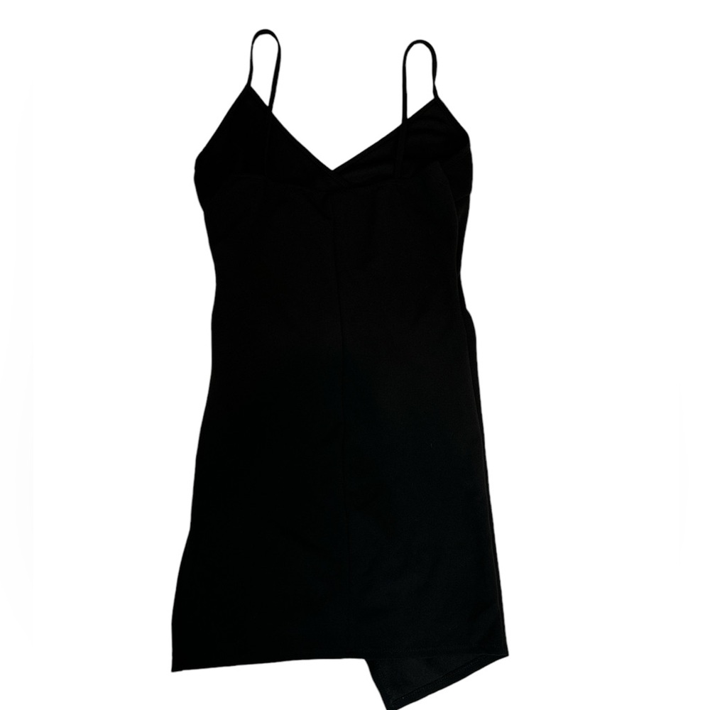 WOMENS RUE 21 BLACK DRESS SIZE - M